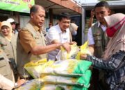 Satgas Pangan Jombang Dan Bulog Gelar Operasi Pasar