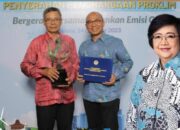 Trophy Penghargaan ProKlim Utama Pertama Kali Untuk Jombang