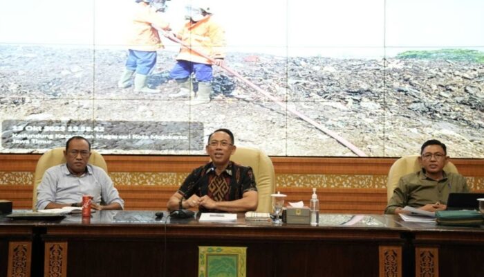 Pemkot Mojokerto Gelar Audiensi Dengan Warga Terdampak Kebakaran Sampah TPA Randegan