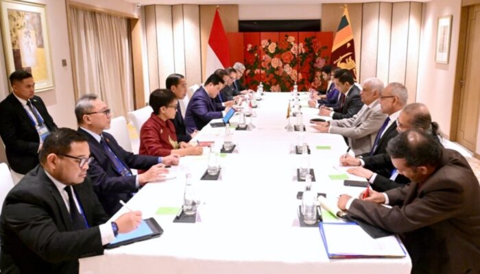 Presiden Jokowi Lakukan Pertemuan Bilateral Di Beijing
