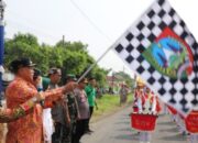 Pj Bupati Jombang Berangkatkan Pawai Budaya Dusun Kleco