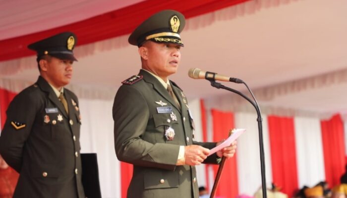 Hari Pahlawan, Pemkab Jombang Serahkan Tali Asih Veteran Dan Ziarah Ke Makam Pahlawan