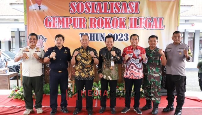 Satpol PP Jombang Dan Bea Cukai Kediri Gelar Sosialisasi Gempur Rokok Ilegal Di Kecamatan Peterongan