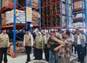 Jelang Nataru Pj Bupati Jombang Di Dampingi Sekda Pantau Ketersediaan Dan Keamanan Pangan