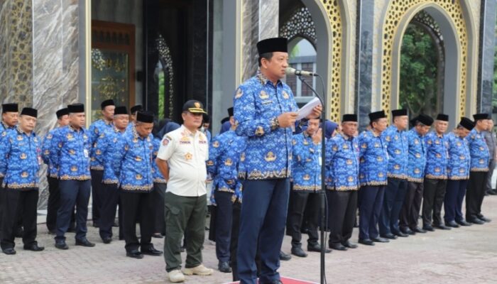 Sekdakab Jombang Agus Purnomo Pimpin Apel Korpri