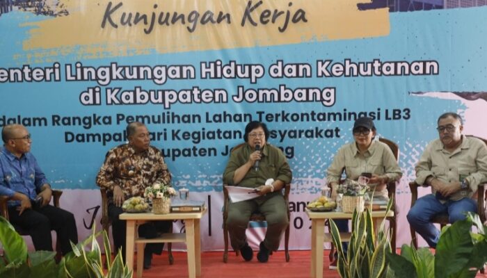 Pj Bupati Jombang Dampingi Kunker Rombongan Kementerian LHK RI