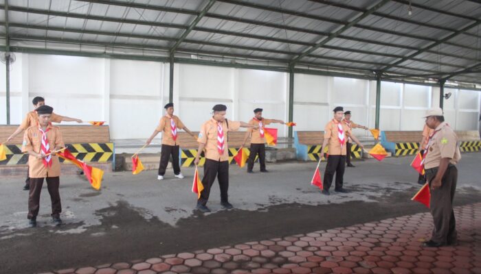 Bentuk Jiwa Nasionalisme, Narapidana Terorisme Lapas Kelas I Surabaya Ikuti Pembinaan Pramuka.