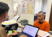 Unit PPA Satreskrim Polres Gresik Berlayar Ke Pulau Bawean Tangkap Dua Pelaku Pencabulan