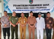 Budijono Kepala Desa Kabuh Resmi Lantik Perangkat Desa Baru