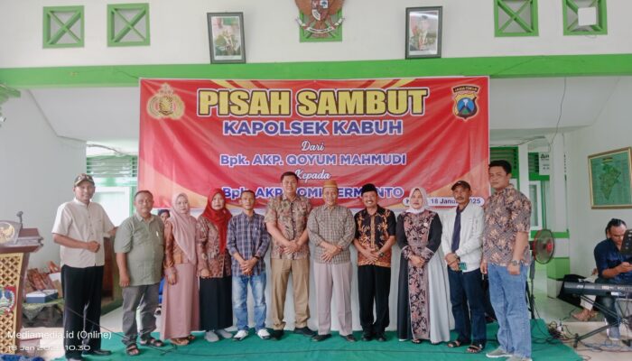 Pisah Sambut Kapolsek Kabuh Diwarnai Keharuan Dan Kebersamaan