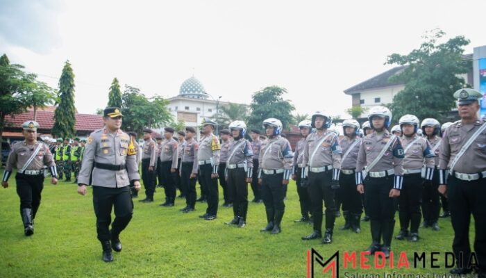 Kapolres Jombang Pimpin Apel Gelar Pasukan Operasi Keselamatan Semeru 2025