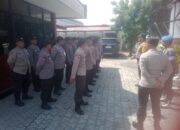 Kapolsek Kabuh Pimpin Apel Pagi dan Pemeriksaan Kelengkapan Personel