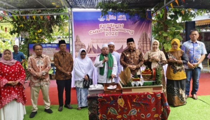 Bupati Jombang Resmikan Bait Kata School dan Buka Festival Cublak Suweng 2026